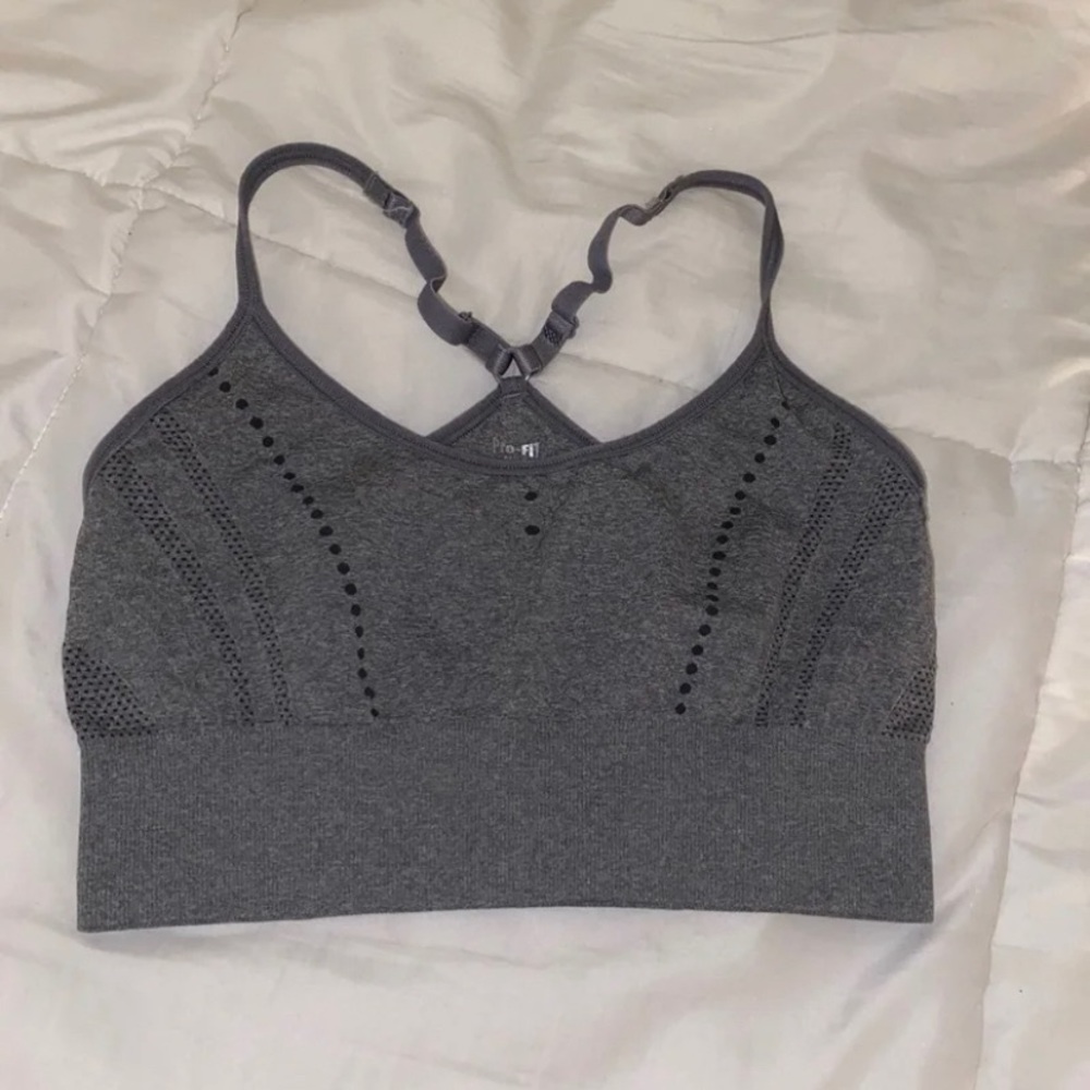 Sports bra